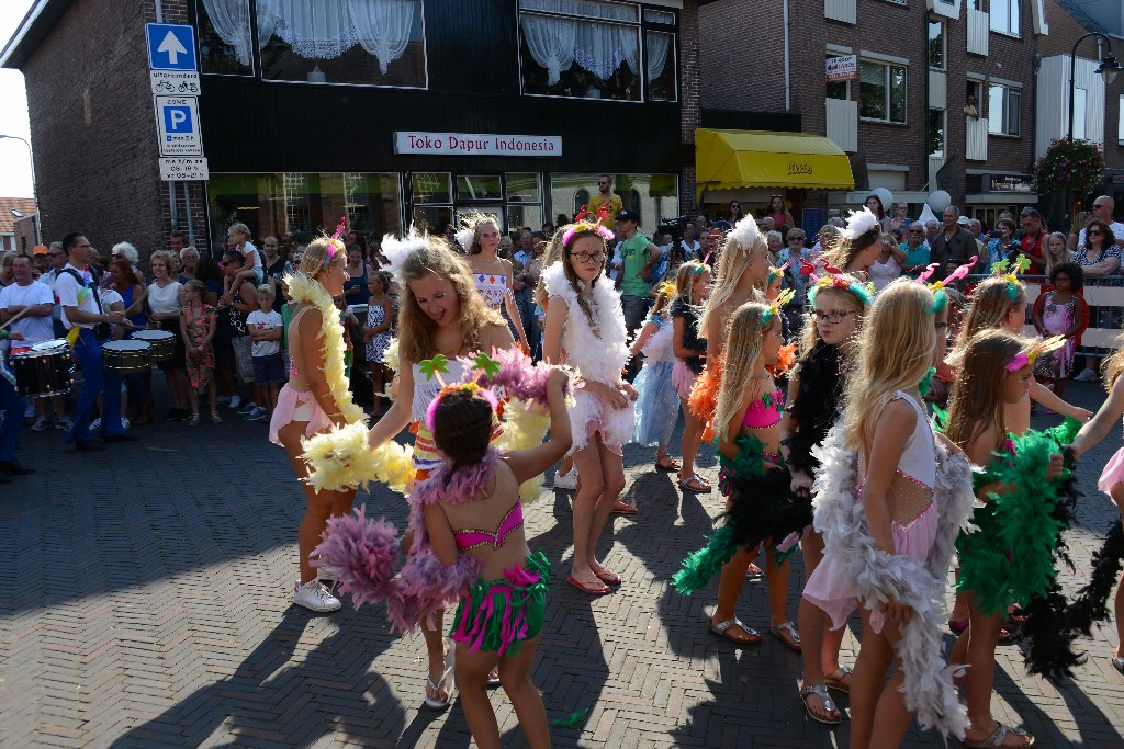 ../Images/Zomercarnaval Noordwijkerhout 2016 167.jpg